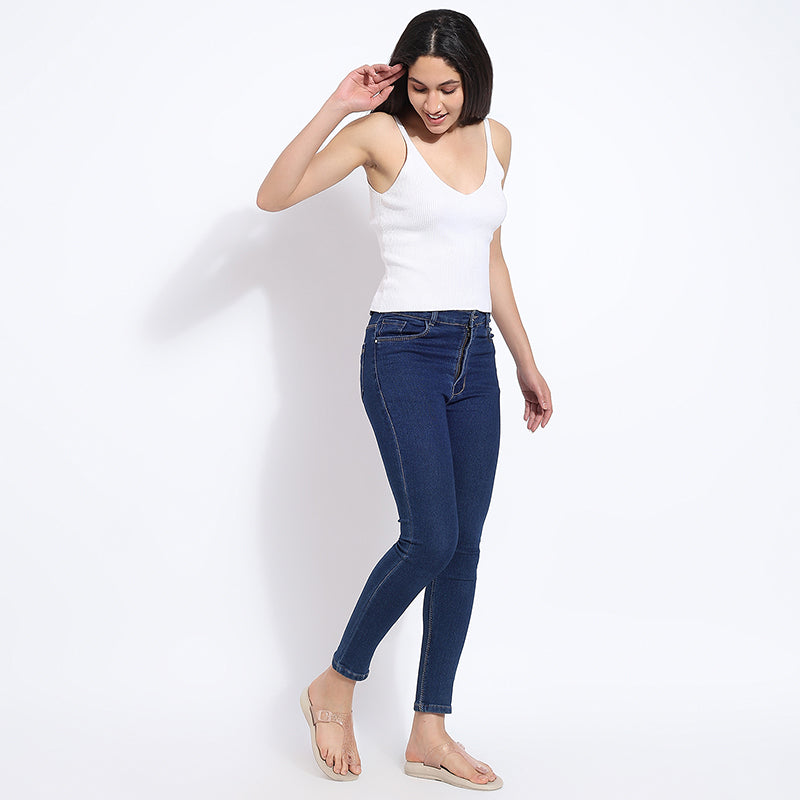 Trase women Casual Slipper With Sleek Strap Design For Everyday Wear