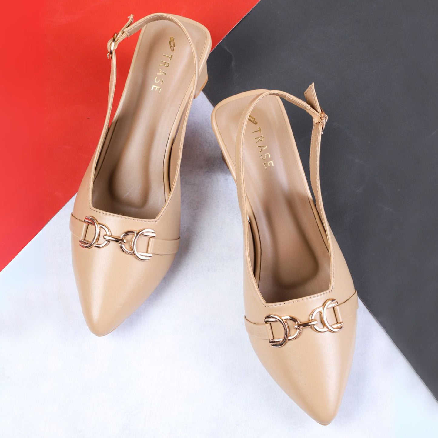 Pointed Heels with Buckle