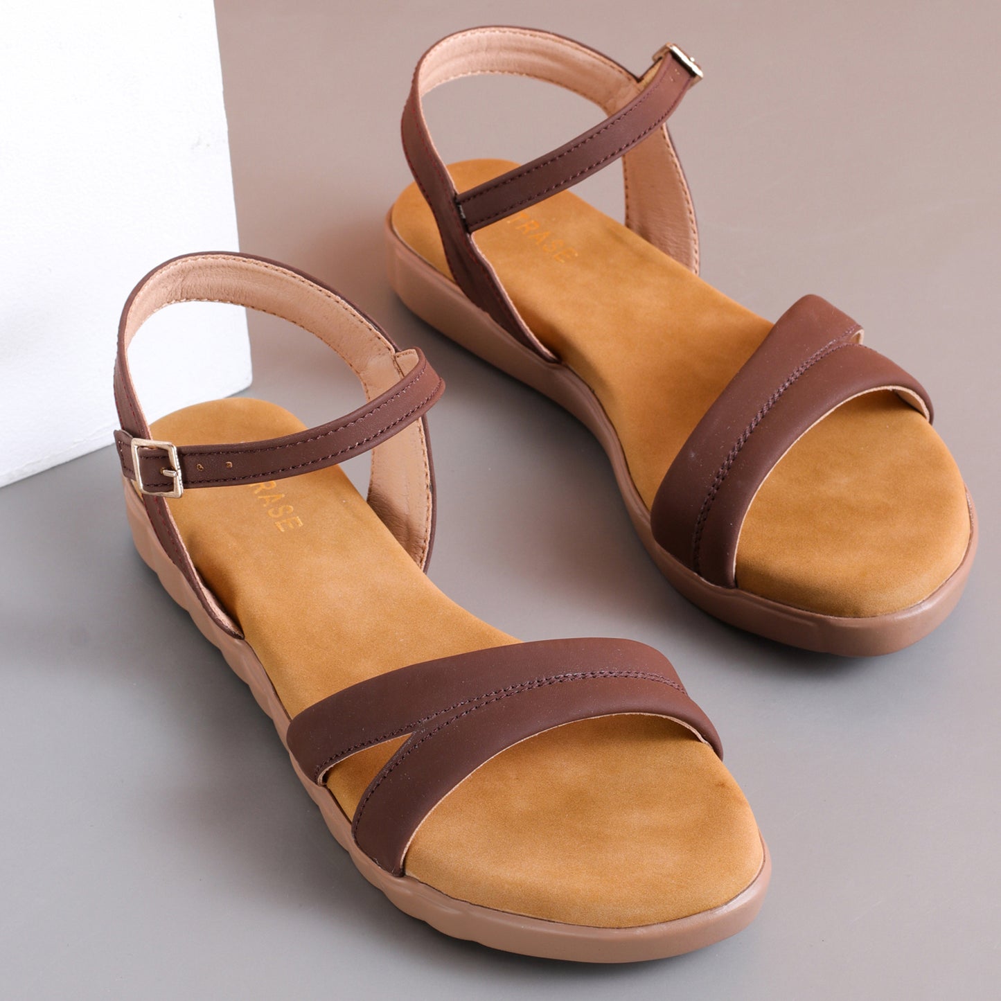Women Stylish Back Strap Comfort Sandal
